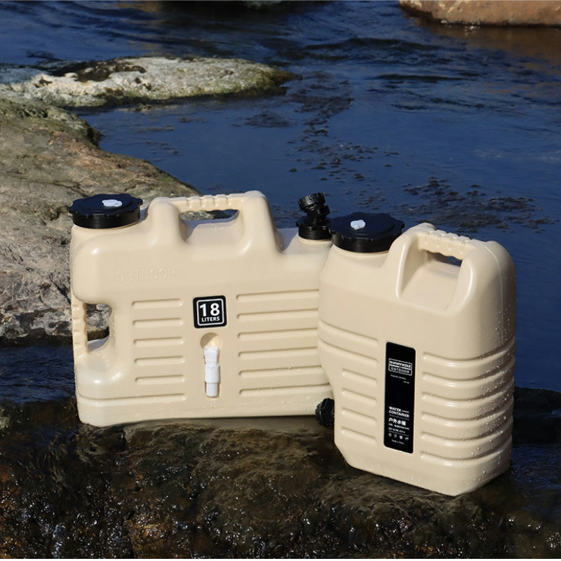 Large-Capacity Water Container – Portable with Spigot