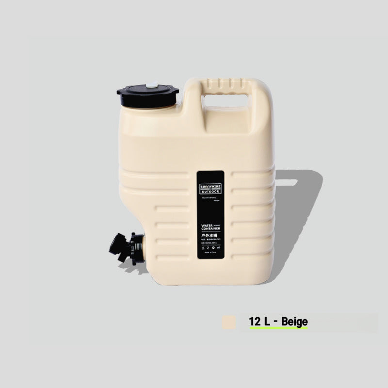 Large-Capacity Water Container – Portable with Spigot